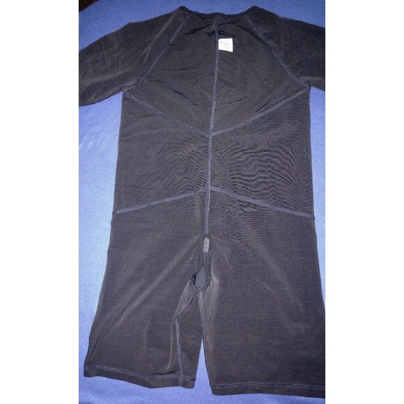 Veronique Design Compression Bodysuit w Sleeve 1pc - Picture 7 of 9